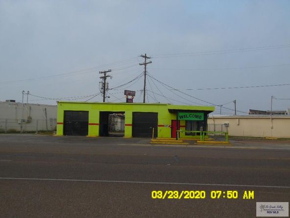 813 N 77 Sunshine Strip, Harlingen, TX 78550